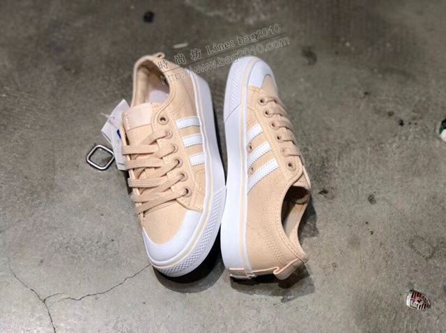 Adidas女鞋 EF1877 真標版本 阿迪達斯三葉草 半截式包膠鞋頭校園百搭休閒帆布女板鞋  hdx13334